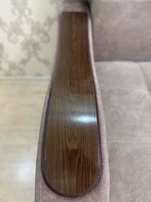 Продам диван 3  метровый