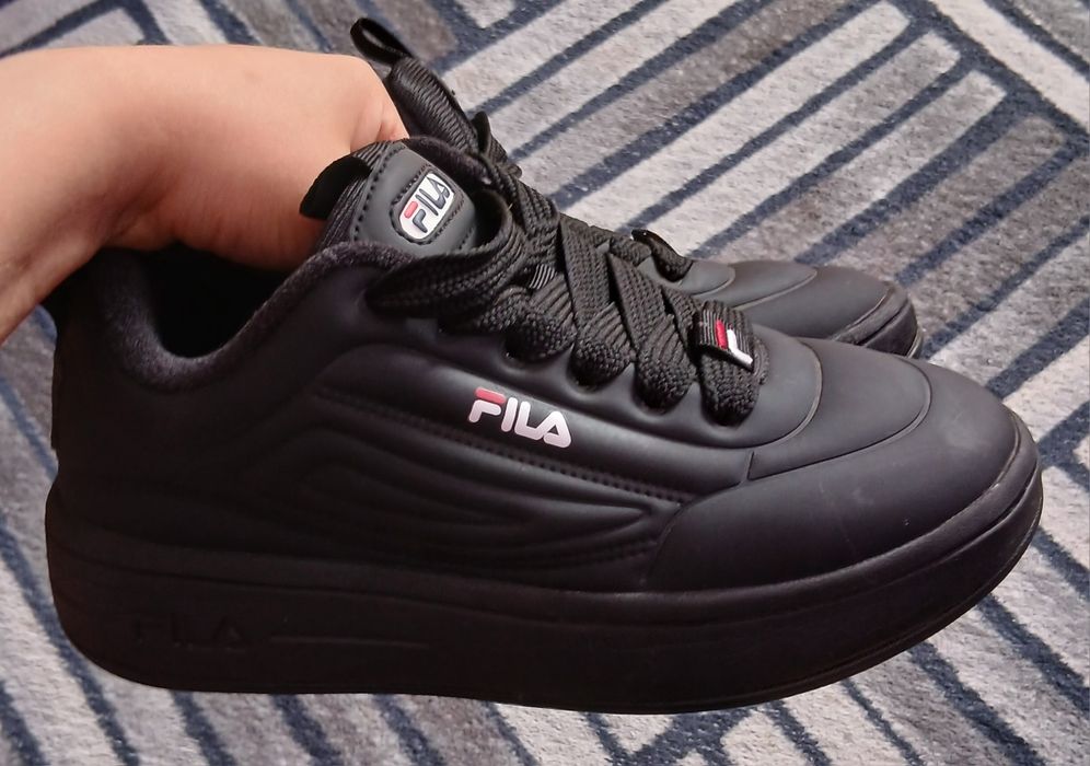 Adidași de damă,FILA.