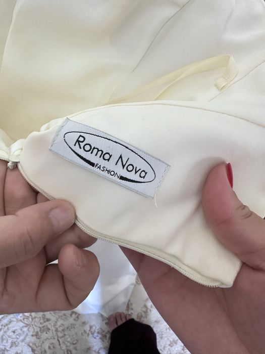 Платье Roma Nova