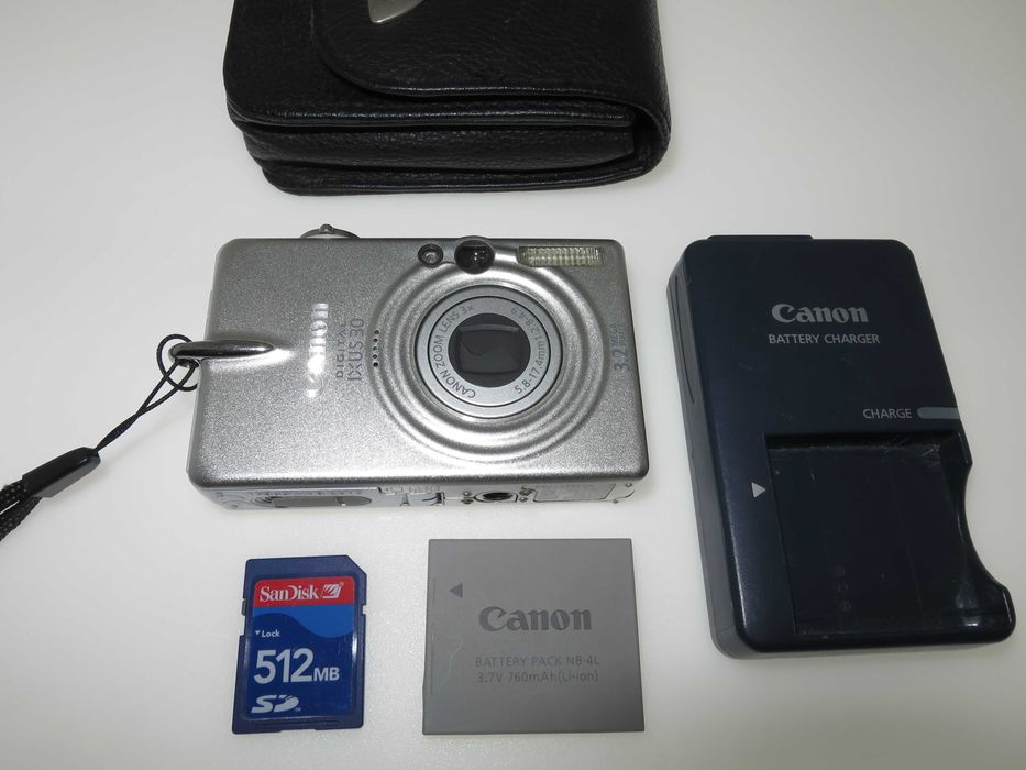 Canon IXUS 30 компактен фотоапарат, мини цифрова камера, като нов