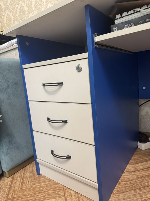 Комьютерный стол