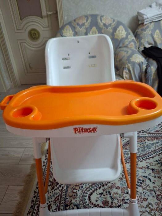 Стулчик для кормления