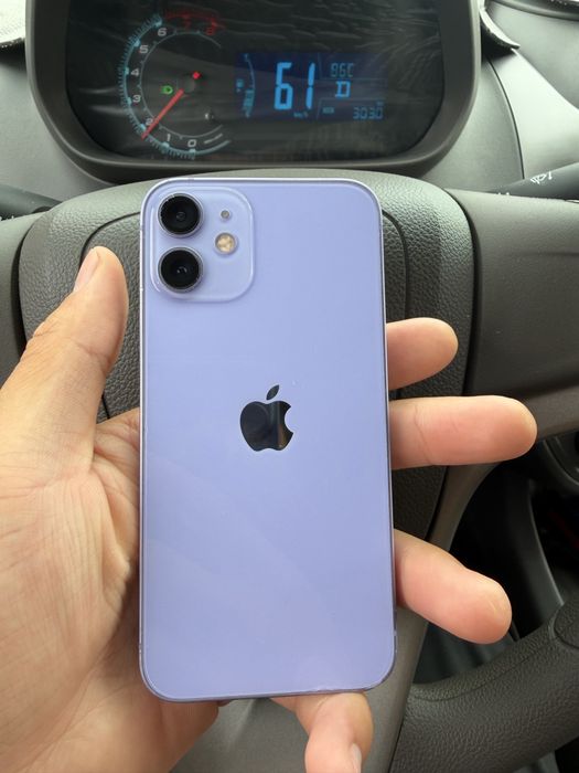 Продам Iphone 12 mini