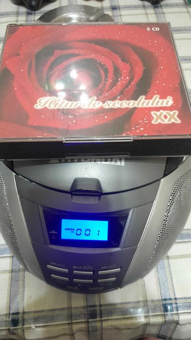 Cd player cu radio Hyundai