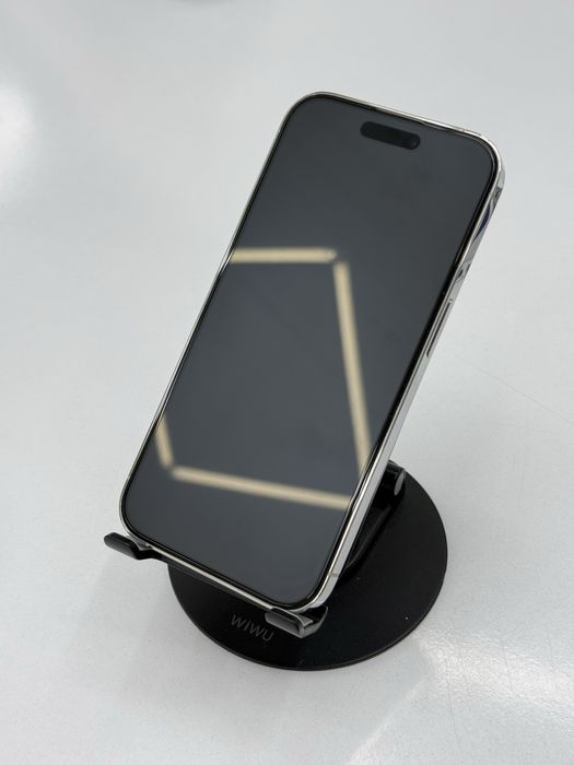 Продам iPhone 14pro