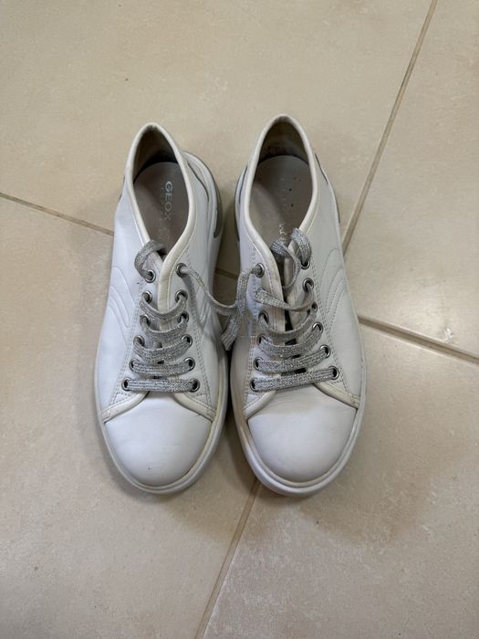 Geox  marimea 37