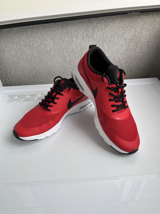 Дамски маратонки найк