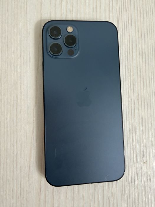 Iphone 12 pro.