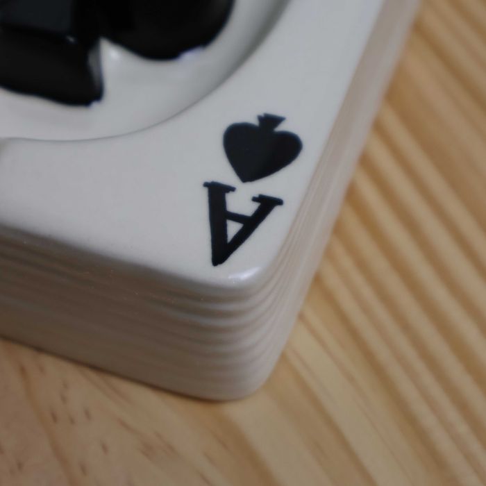 Scrumieră ceramică  As – Nouă