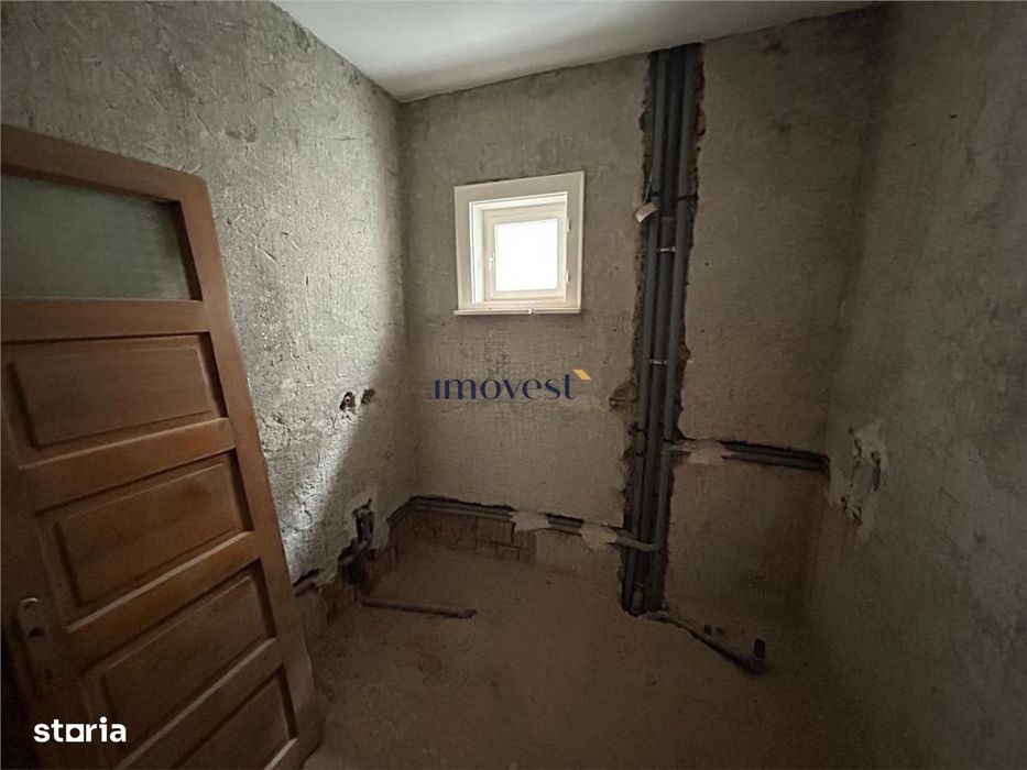 Duplex de vanzare in Satu Mare | 5 camere, demisol complet, zona Titul