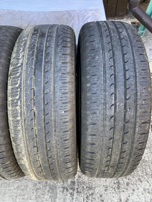 Гуми за джип 225-65-17