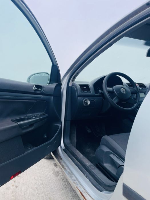 Piese auto originale VW Golf 5 1.9 TDI BKC 2003 FWD A7W