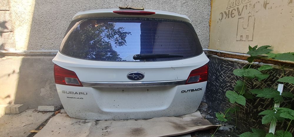 Крышка багажника Subaru outback BR9
