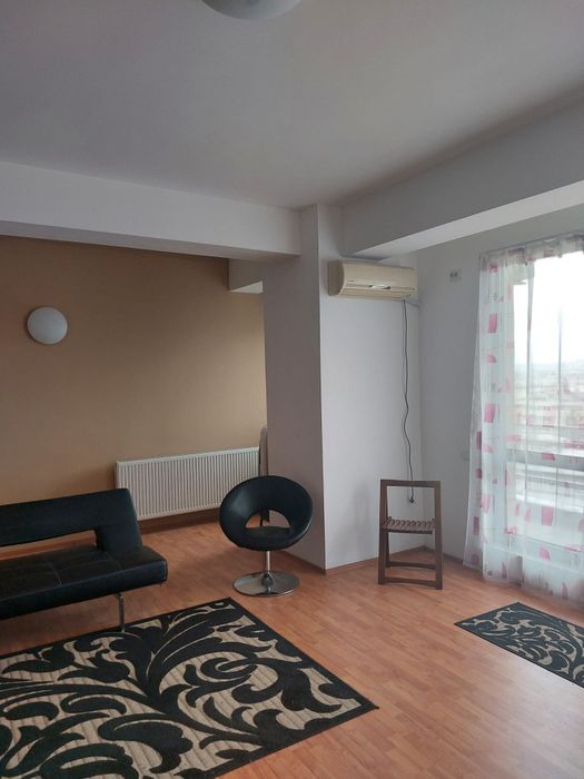 Închiriez apartament 2 camere Strada Mare