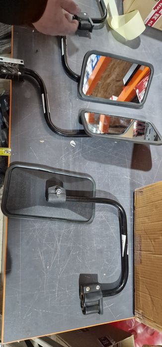 Oglinda cu brat  stinga dreapta tractor utilaje agricole preț 150lei