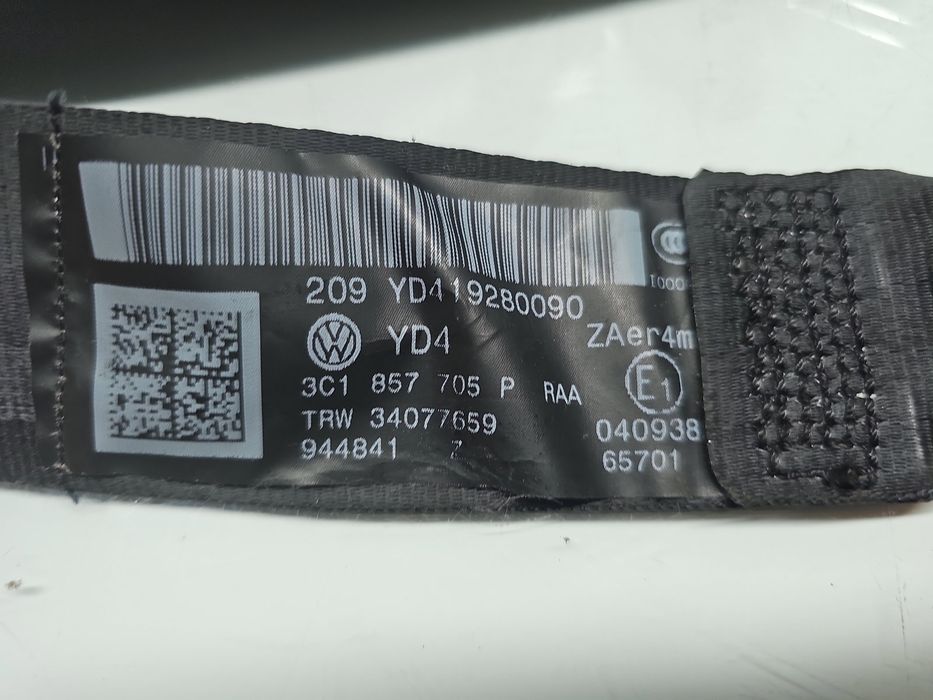 Centura stanga fata Volkswagen Passat CC (357) [Fabr 2008-2012] 3C1857