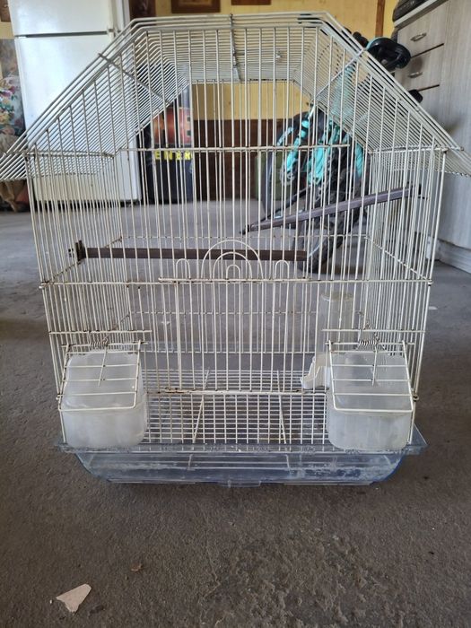 Продам клетку для птиц
