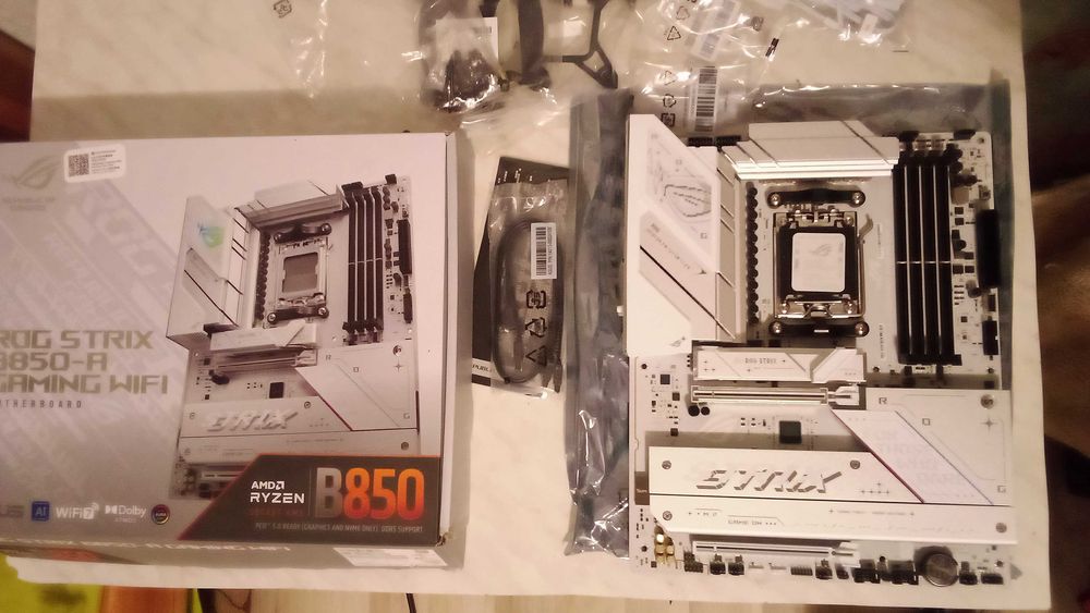 Asus Rog Strix B850-A GAMING WIFI 7