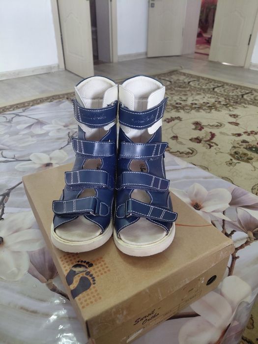 Ортопедический сандали