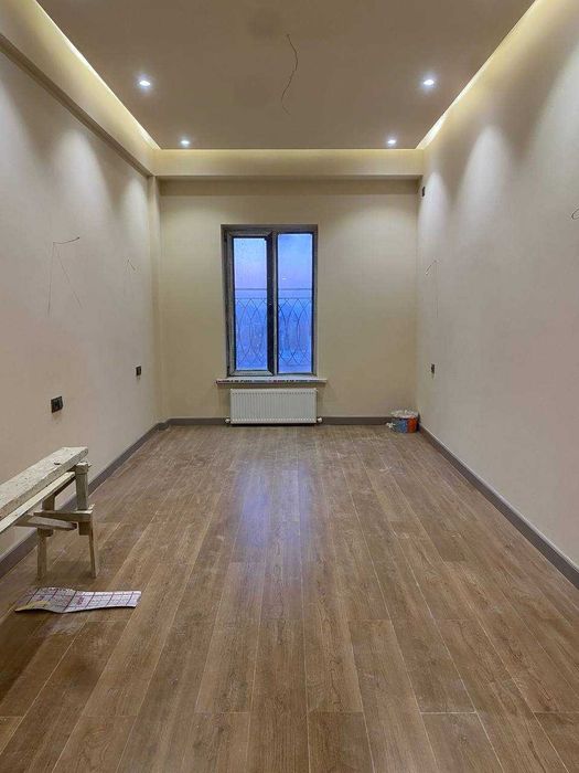 Продаётся квартира 3/9/10, ЖК "Казахстан", 140м2