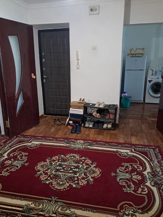 Продам 4х комнатную квартиру
