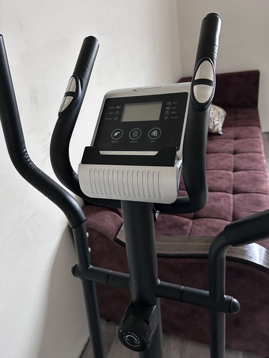 Эллиптически тренажер