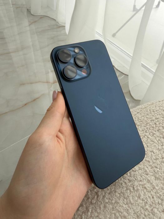 Iphone 15 pro max  256 GB Albastru