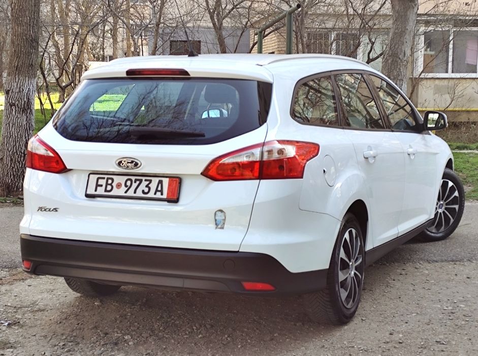 Ford Focus 1.6 benzină MPI, Navi, Cameră