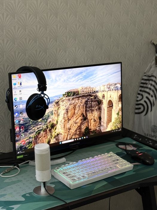 Настольный компьютер