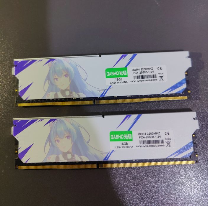 ОЗУ DDR4 32 ГБ (16+16) 3200 МГц