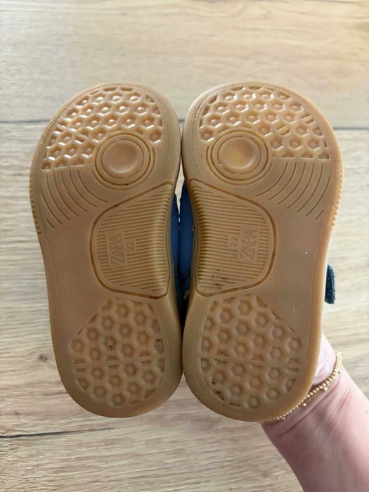 Adidasi barefoot Zara, marimea 22