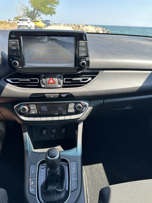 Hyundai i30 (2021) дизел, 136к, автоматик