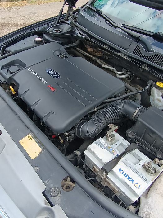 Ford mondeo 1,8 benzina,an fabricație 2003