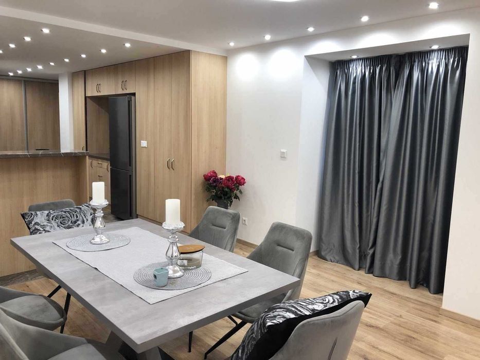 Продава се Тристаен апартамент в София, Надежда 3 - 70 кв.м за 2000 €/кв.м - Снимка #10