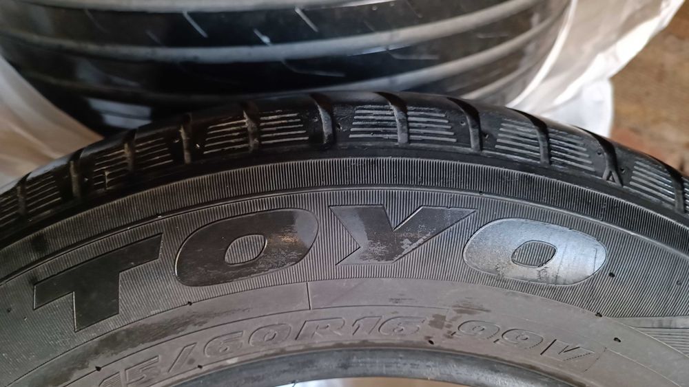 4 Летни гуми TOYO PROXES CF2 215/60/R16