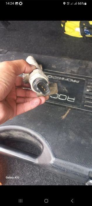 Топливной рампа (рейка)