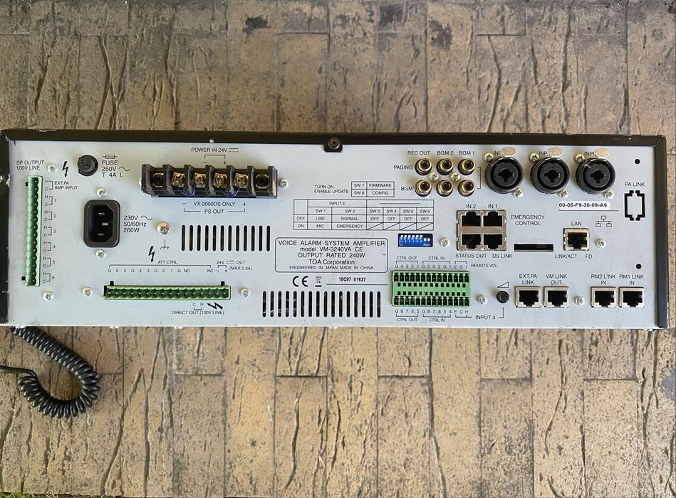 TOA VM-3240VA. TOA VM-3240VA.