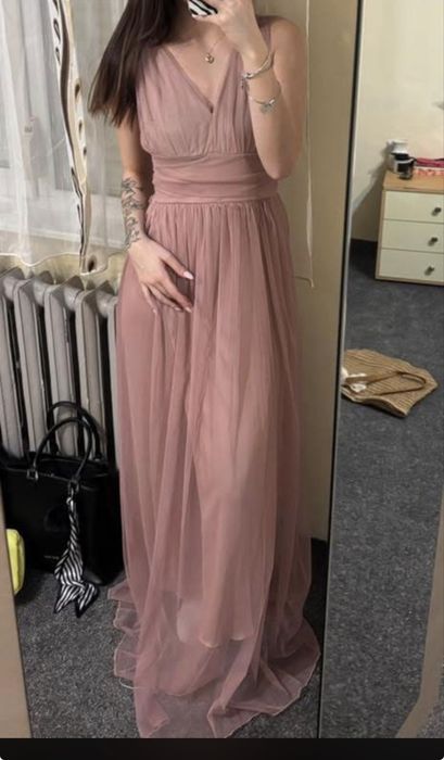 Официални рокли