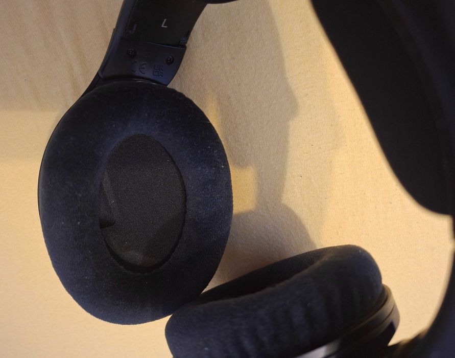 Casti Sennheiser HD 560S impecabile, factura, garantie.