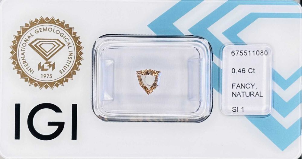 Голям Естествен диамант със Сертифициран IGI – за пръстен или колие