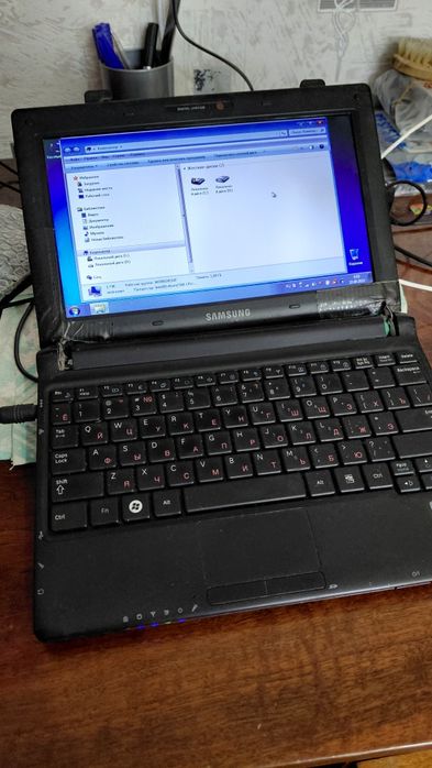 Ноутбук  Самсунг рабочий.