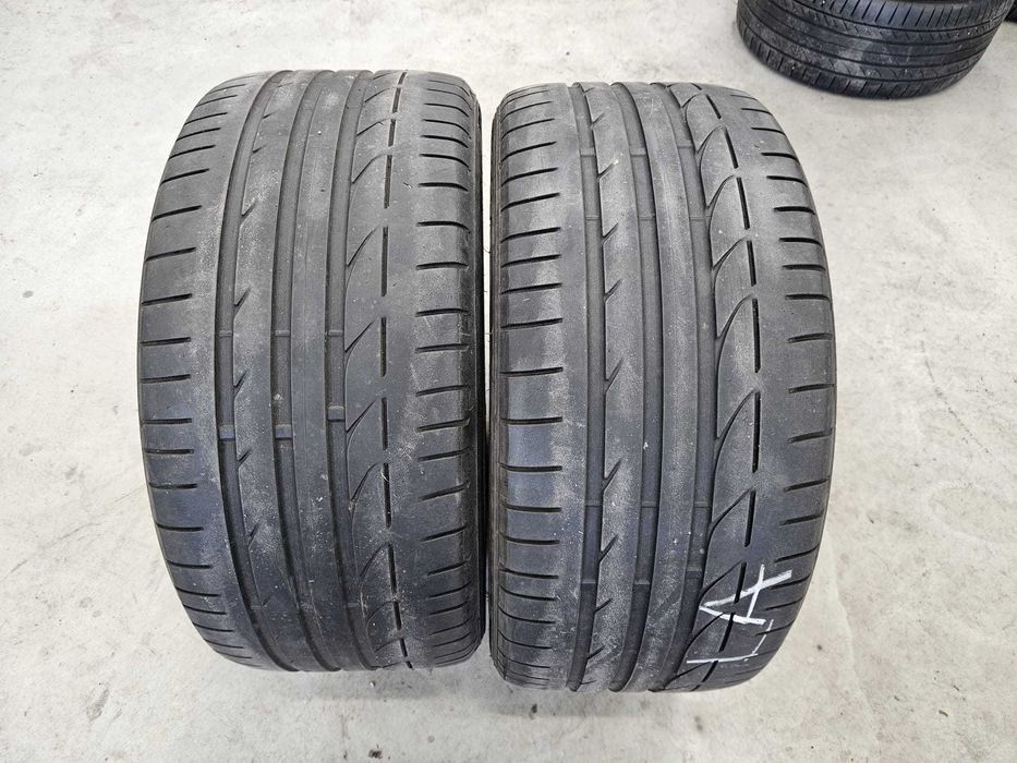 2 Anvelope VARA 225.40.18 "Bridgestone" RUNFLAT