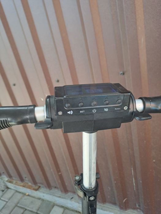 Электросамокат KUGO S3. ТОРГ ЕСТЬ!