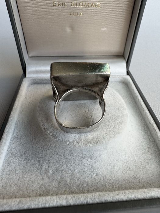 Inel din argint si agat