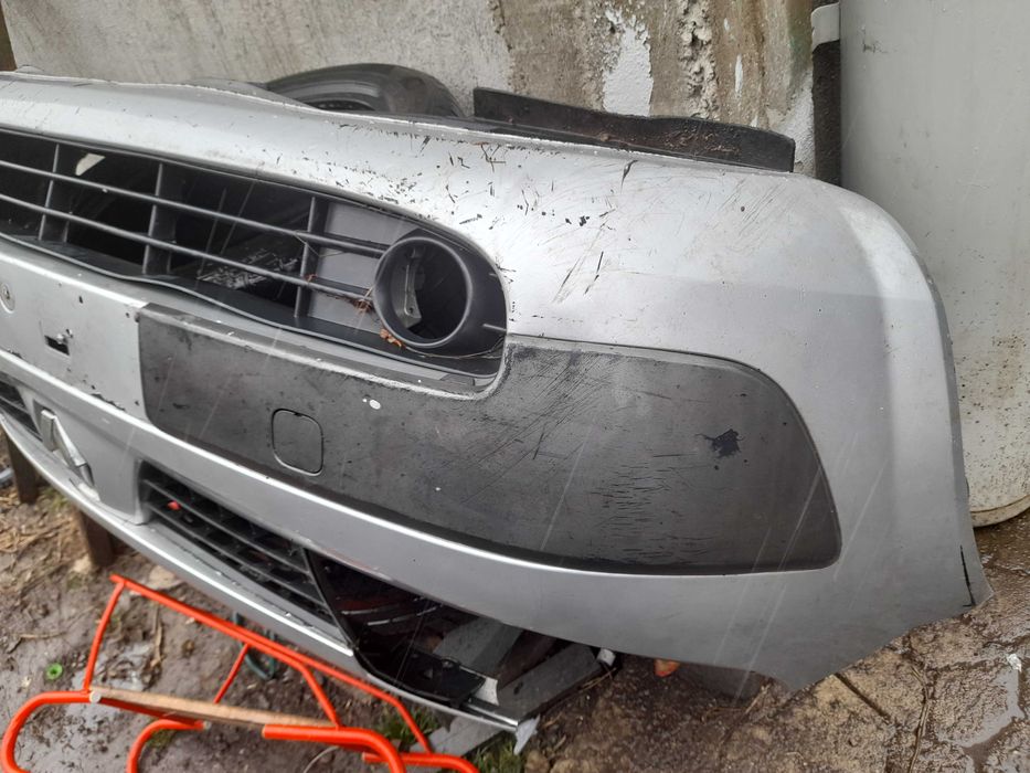 Предна браня за Рено Меган Сценик 2004-2005г. 80лв.