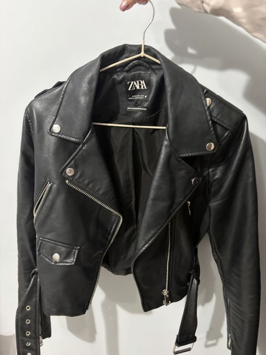 Zara черно кожено яке