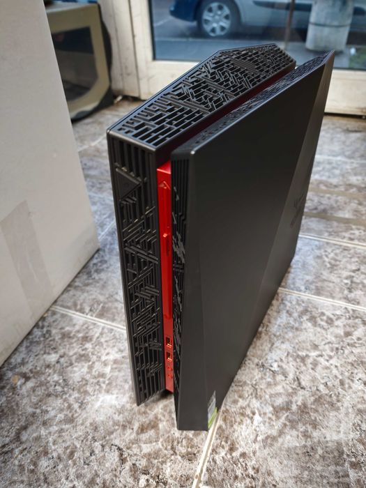 Марков геймърски компютър ASUS ROG G20CB / i7-6700 / GTX 970 / 256GB SSD + 2TB