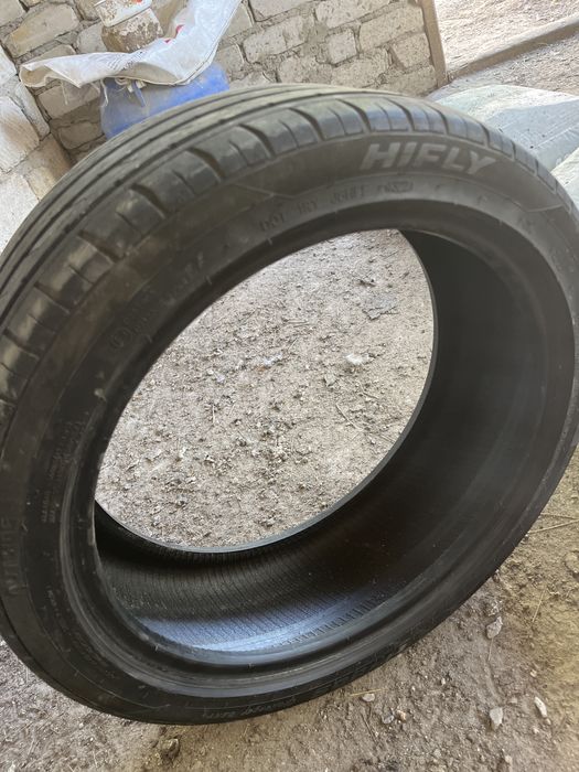 Продам покришку 1 штук 205/45/27