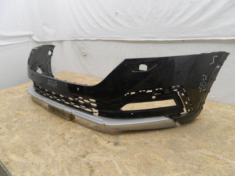 Bara fata Skoda Octavia 4 Scout, 2021, 2022, 2023, 5E3807221J.