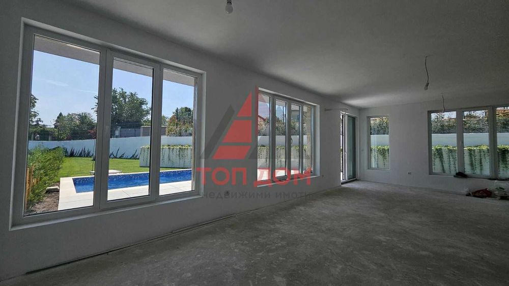 Продава се Къща в Варна, Виница - 278 кв.м за 1655 €/кв.м - Снимка #2